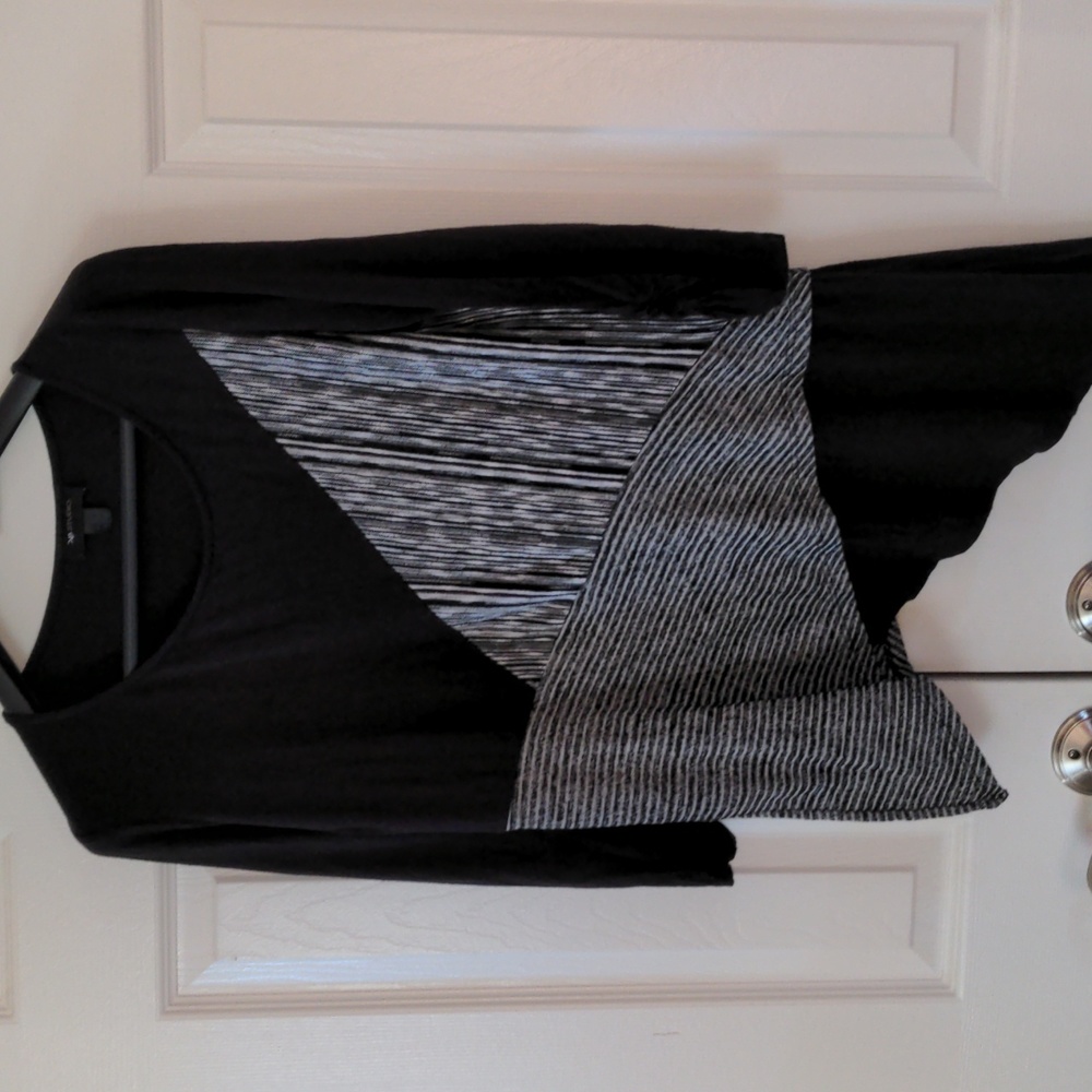 AB studio women's asymmetric long sleeve blouse size M